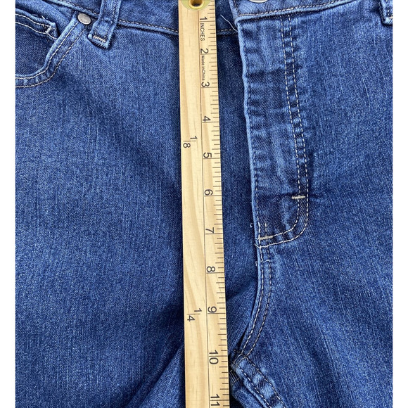 Lee Rider Jeans Womens Size 14P Relax Fit Straight Medium Wash Denim Altered Hem - Picture 6 of 11